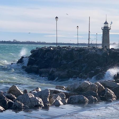 Antonella Gardalake 2 Desenzano del Garda Ngoại thất bức ảnh