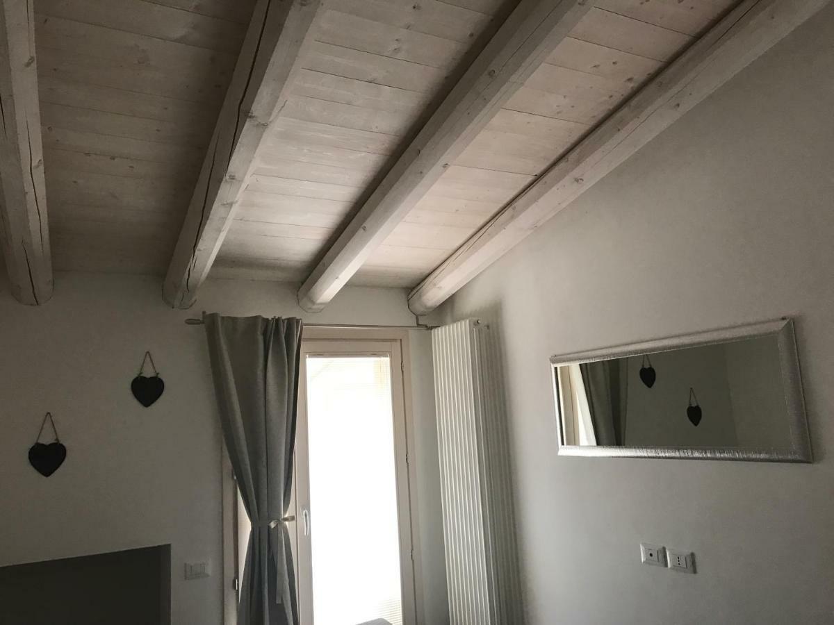 Antonella Gardalake 2 Desenzano del Garda Ngoại thất bức ảnh